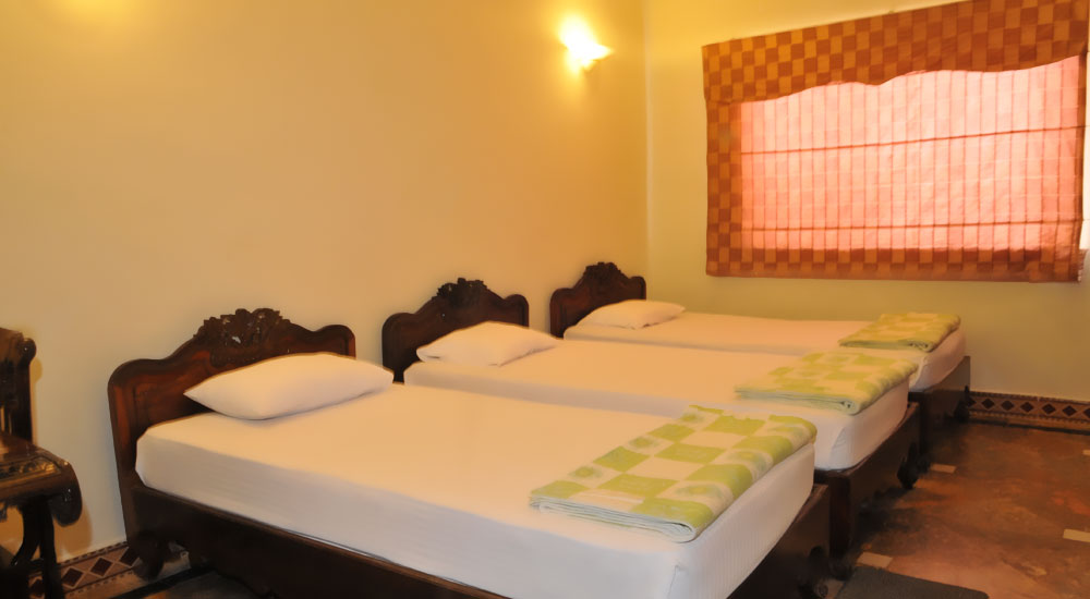 resort-thuy-duong-beach-phong-ngu-7-hotel24h.net.jpg