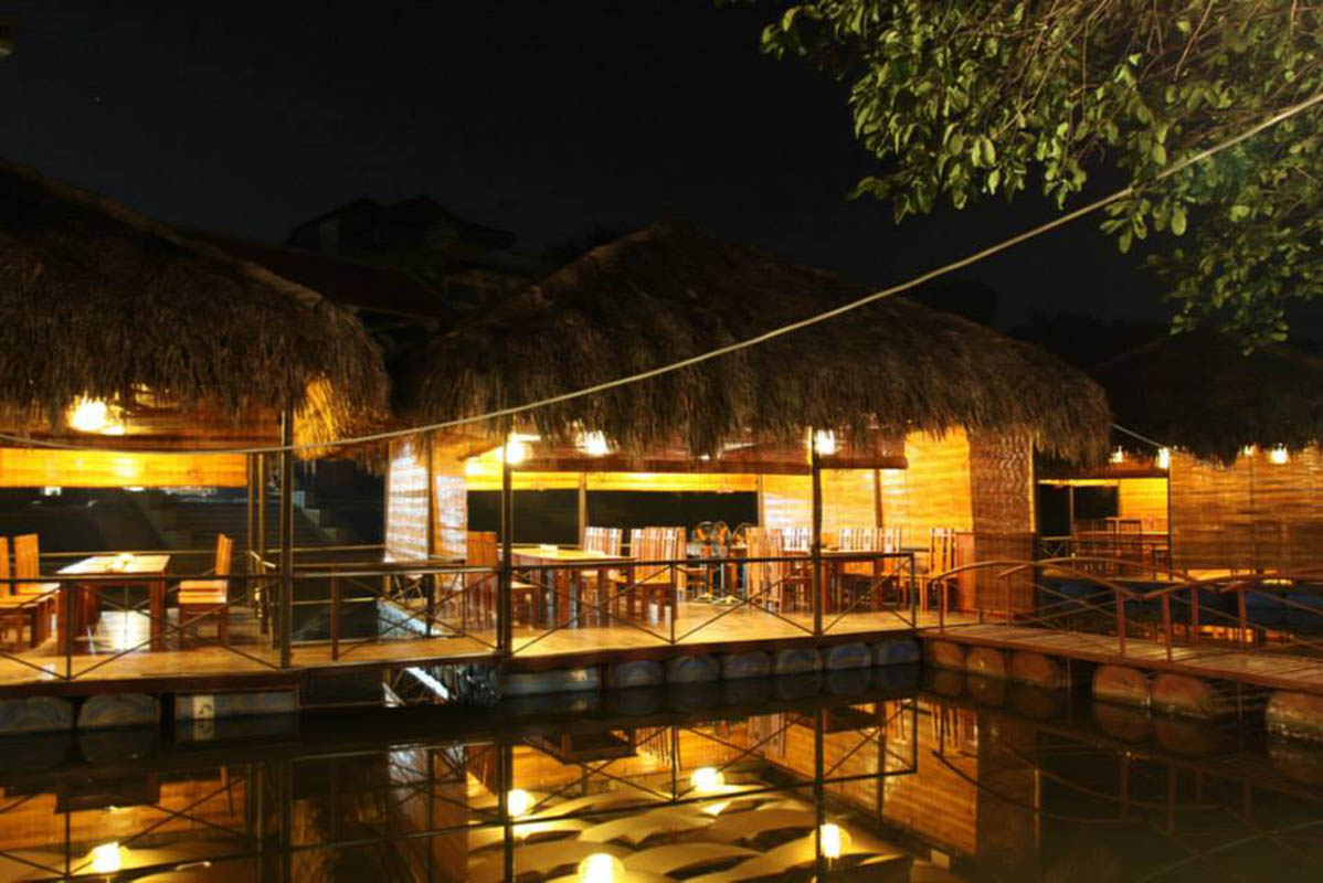 Nhà hàng - Hotel24h.net