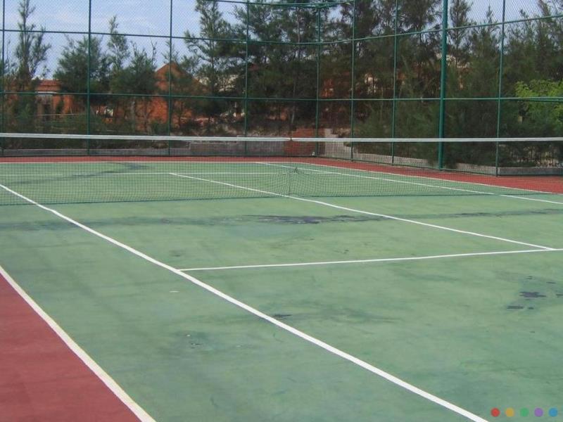 Sân tennis - Hotel24h.net