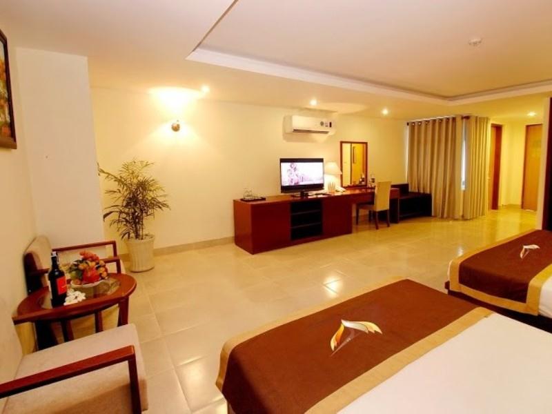 Phòng Deluxe - Hotel24h.net