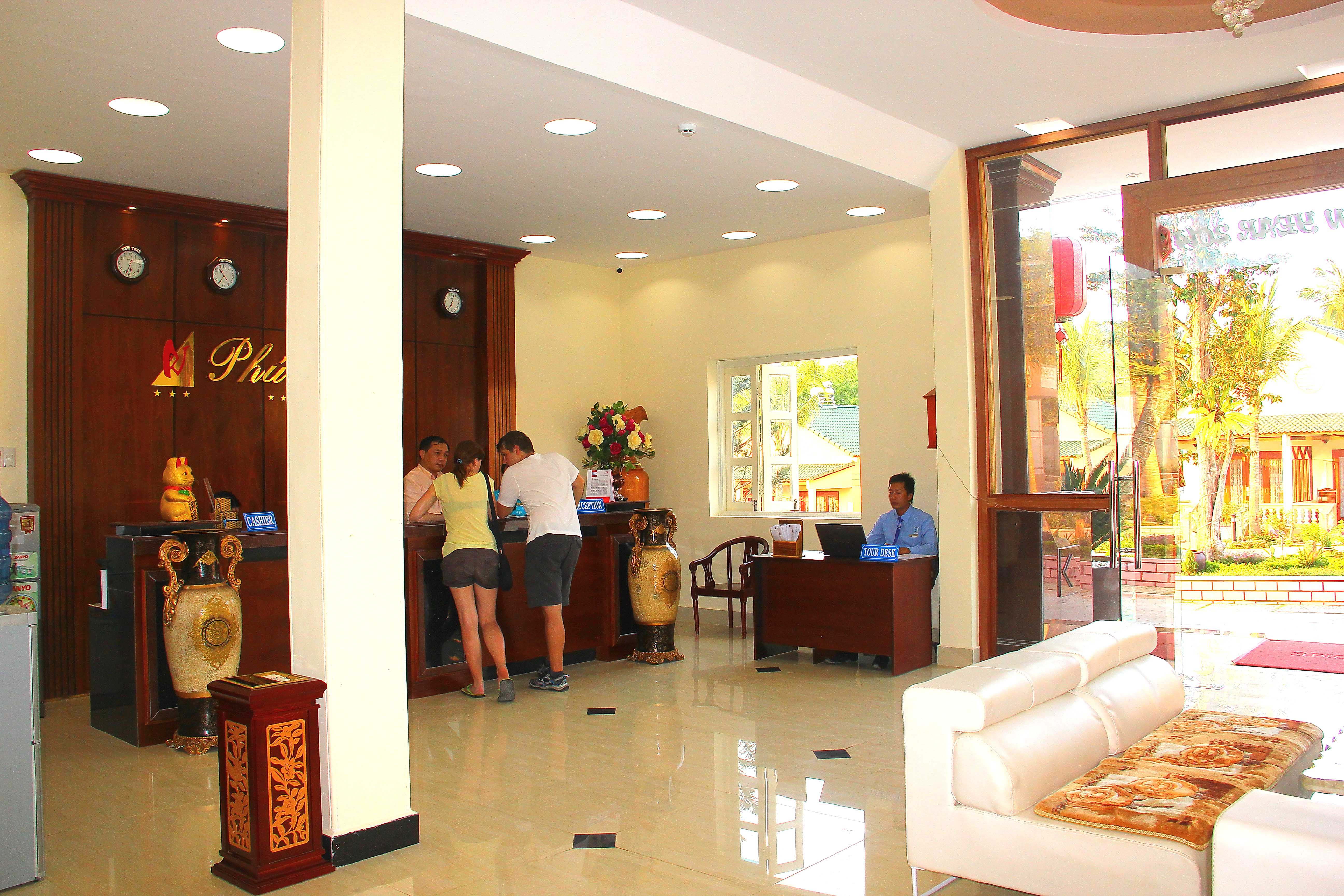 Lễ tân - Hotel24h.net