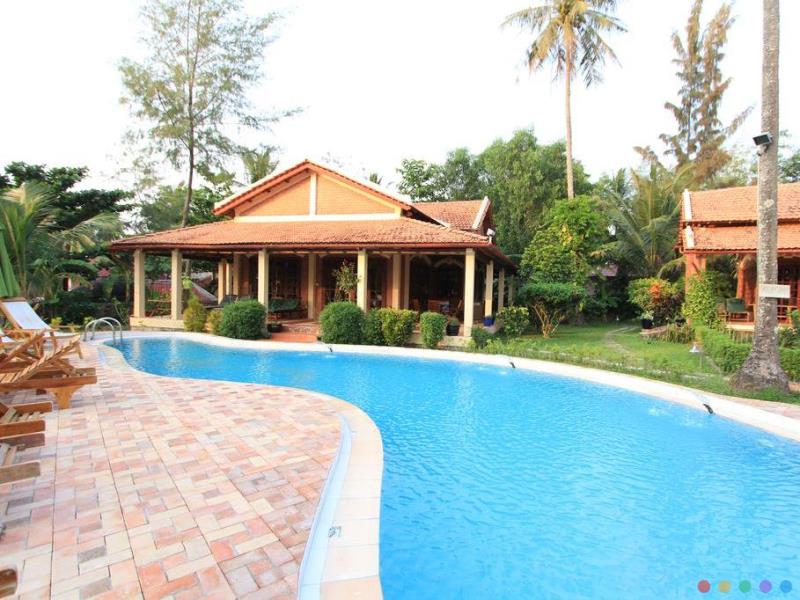 Hồ bơi - Hotel24h.net