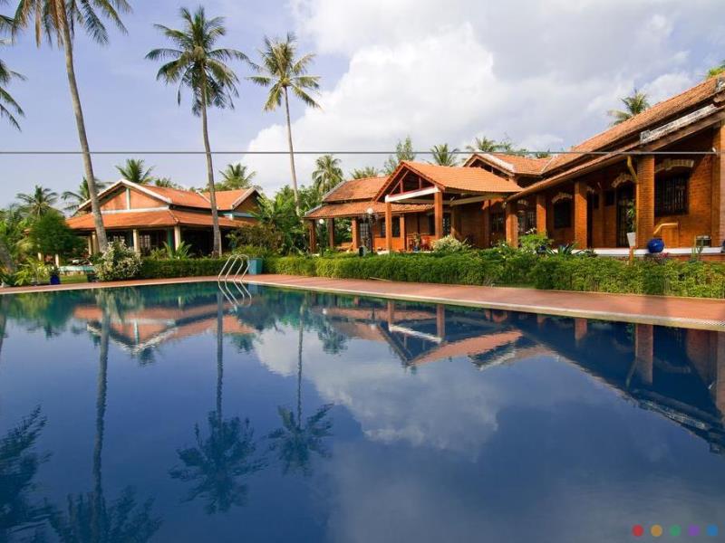 Hồ bơi - Hotel24h.net