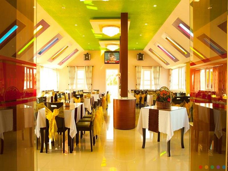 Nhà hàng  - Hotel24h.net