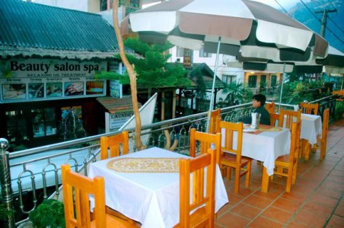 Nhà hàng - Hotel24h.net