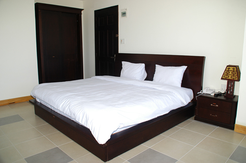 Phòng 2 Khách Double - Hotel24h.net