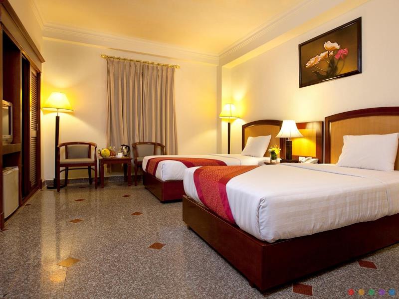 Phòng Deluxe - Hotel24h.net