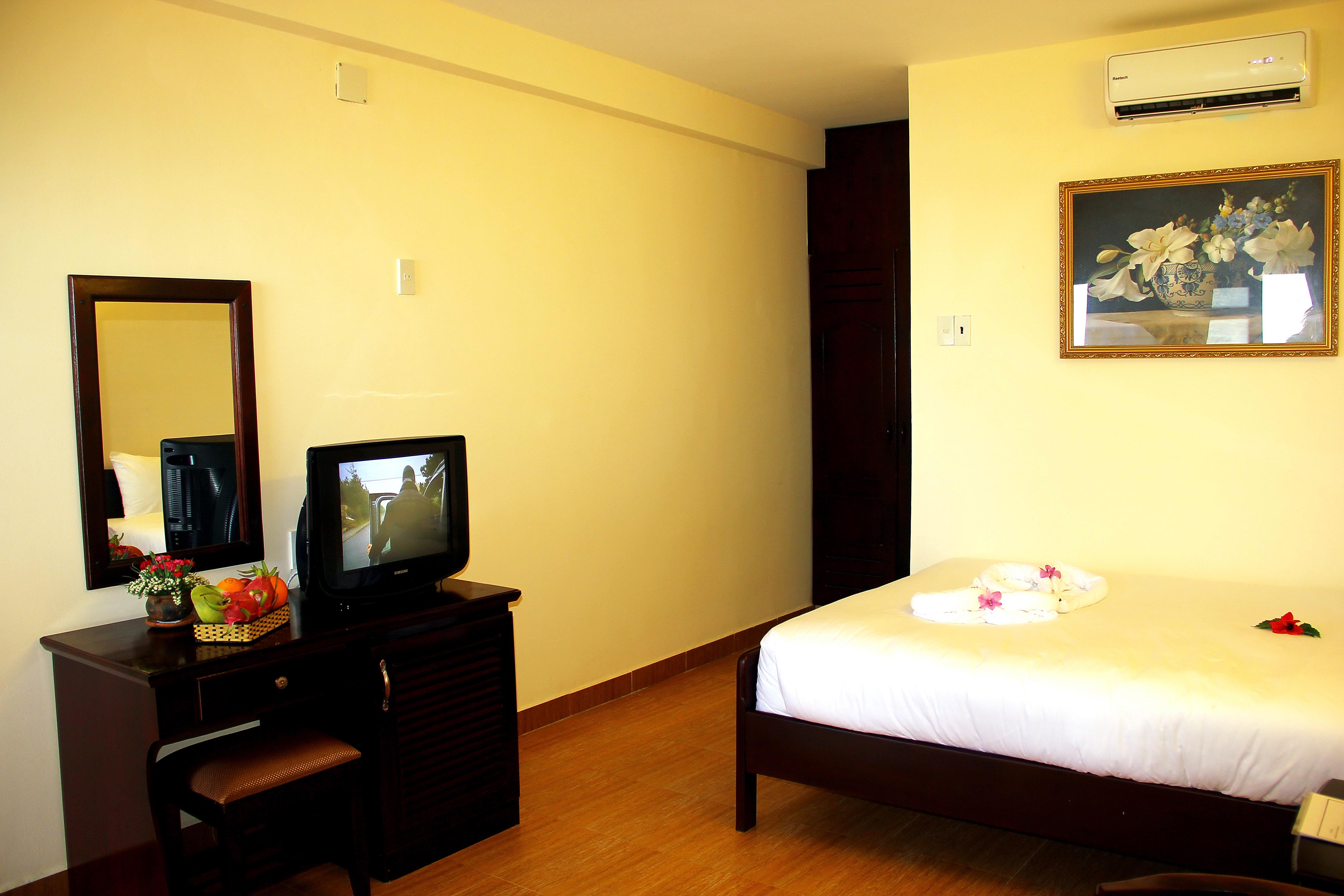 Phòng Deluxe 2 Khách - Hotel24h.net