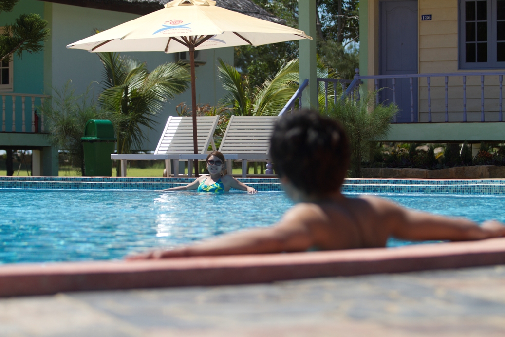Hồ bơi - Hotel24h.net