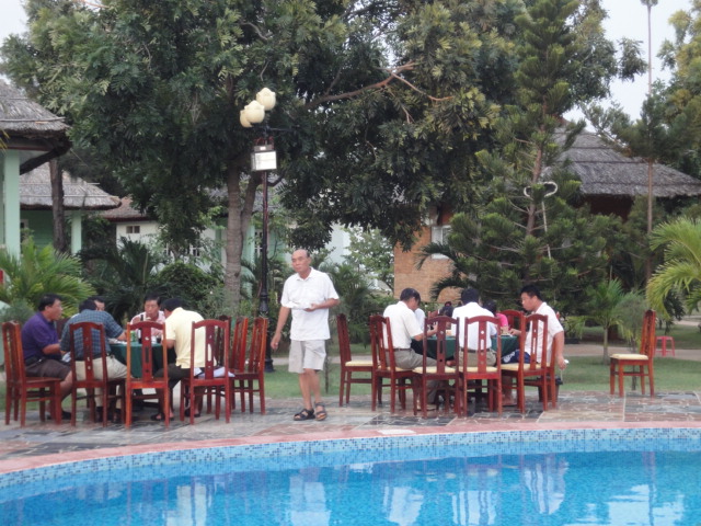 Nhà hàng - Hotel24h.net