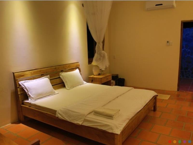 cocopalm-resort-phong-superior-2-hotel24h.net.JPG