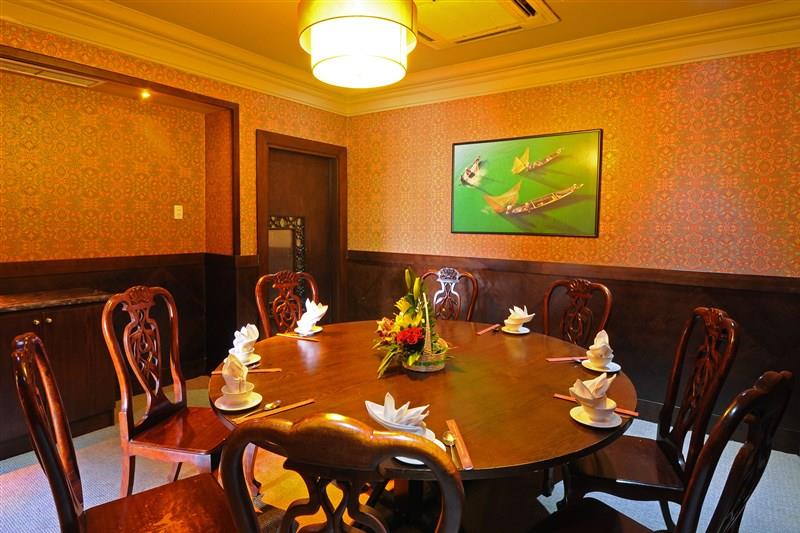Nhà hàng - Hotel24h.net