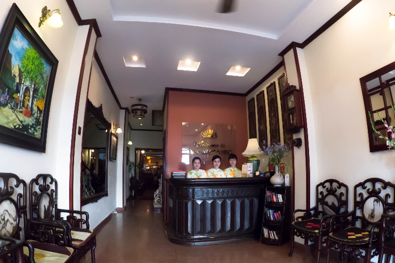 Lễ tân - Hotel24h.net