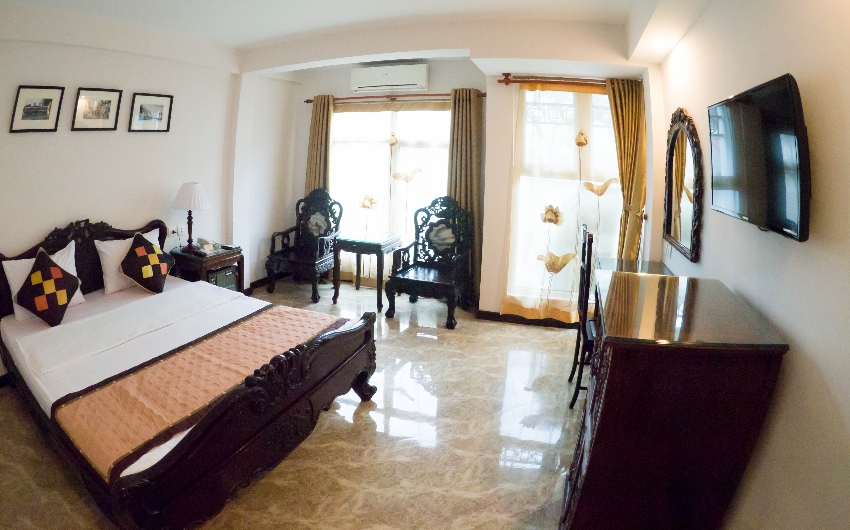 Phòng deluxe - Hotel24h.net