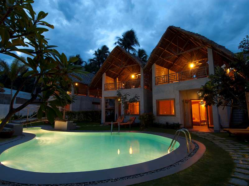 Hồ bơi - Hotel24h.net