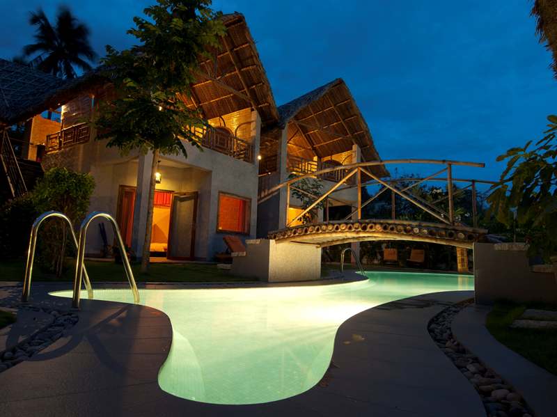 Hồ bơi - Hotel24h.net