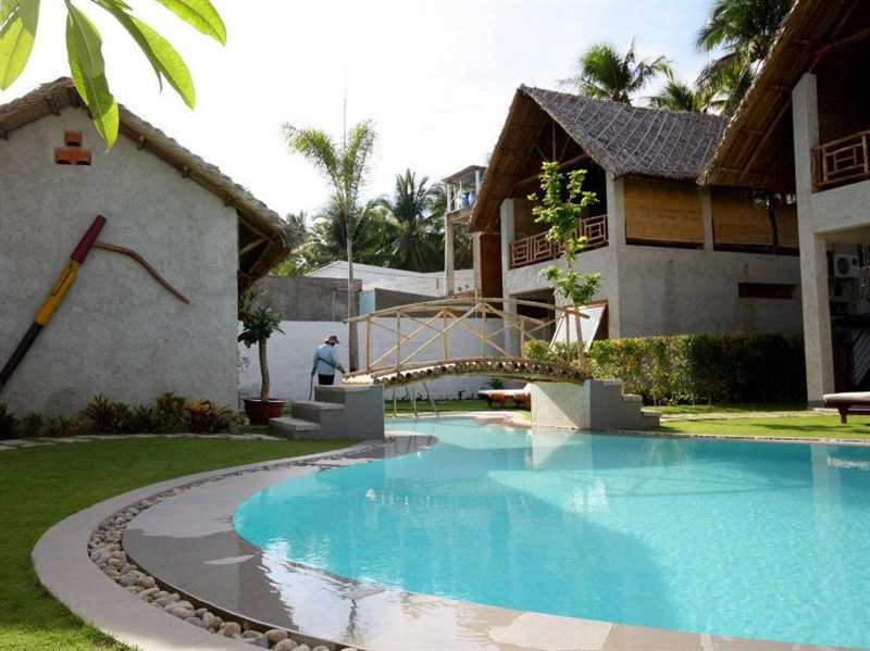Hồ bơi - Hotel24h.net