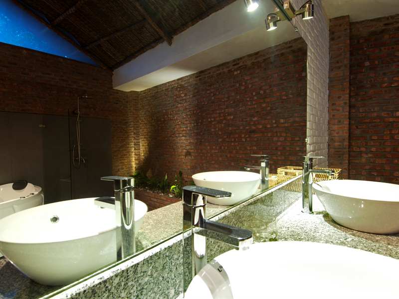 Phòng tắm - Hotel24h.net