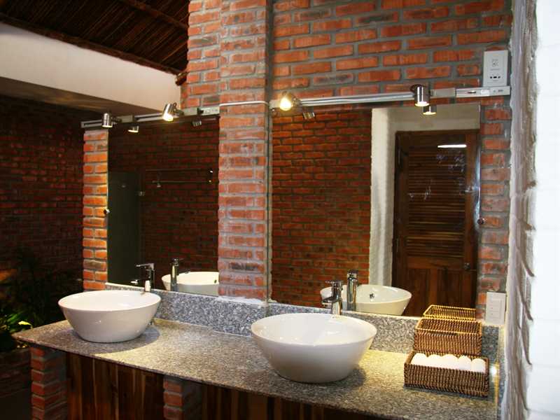 Phòng tắm - Hotel24h.net