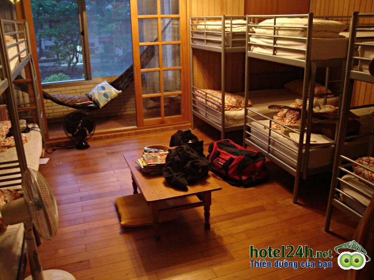 tuyet-chieu-du-lich-sieu-tiet-kiem-co-the-ban-chua-tung-biet-hotel24h-a4.png