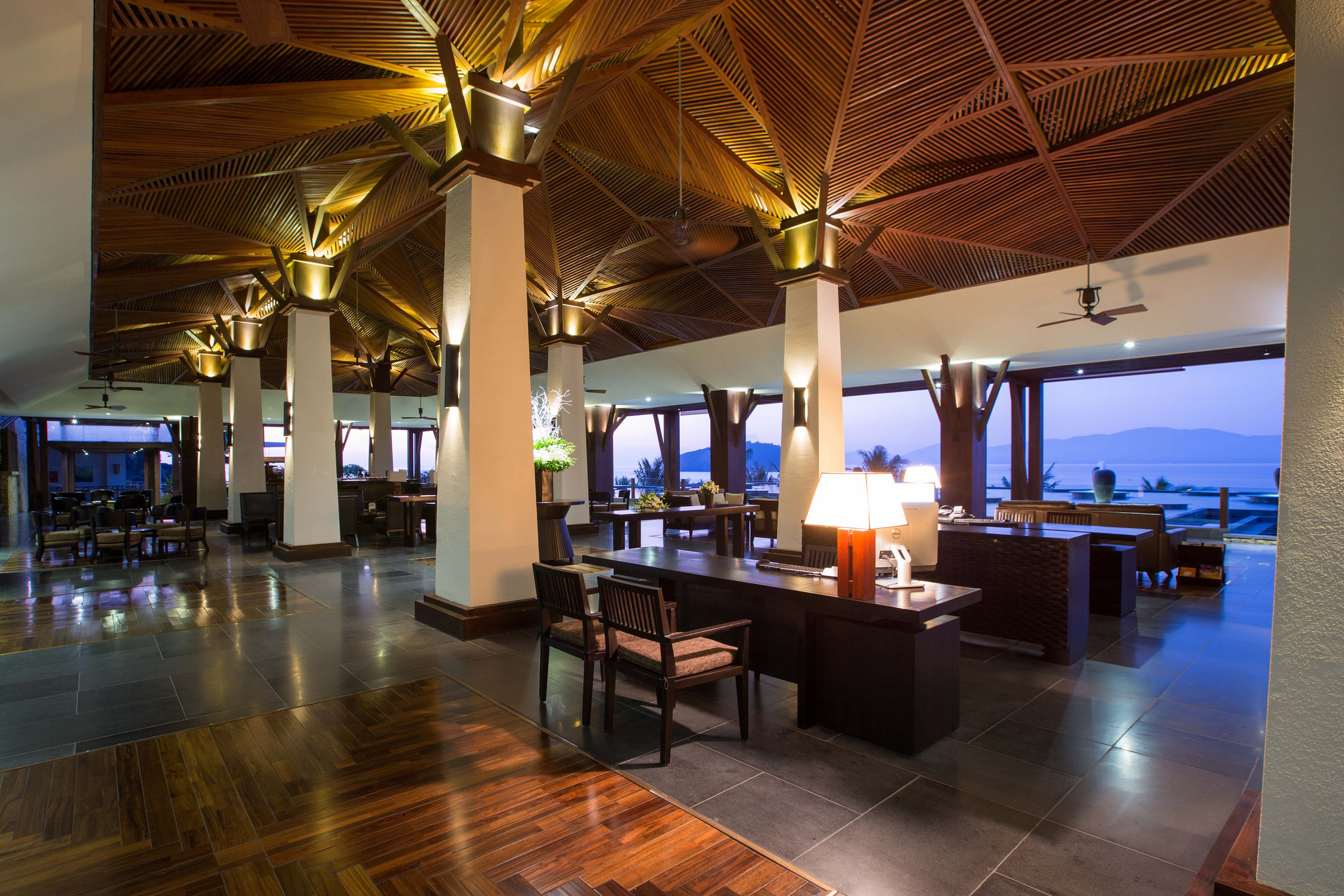 Lobby - Hotel24h.net