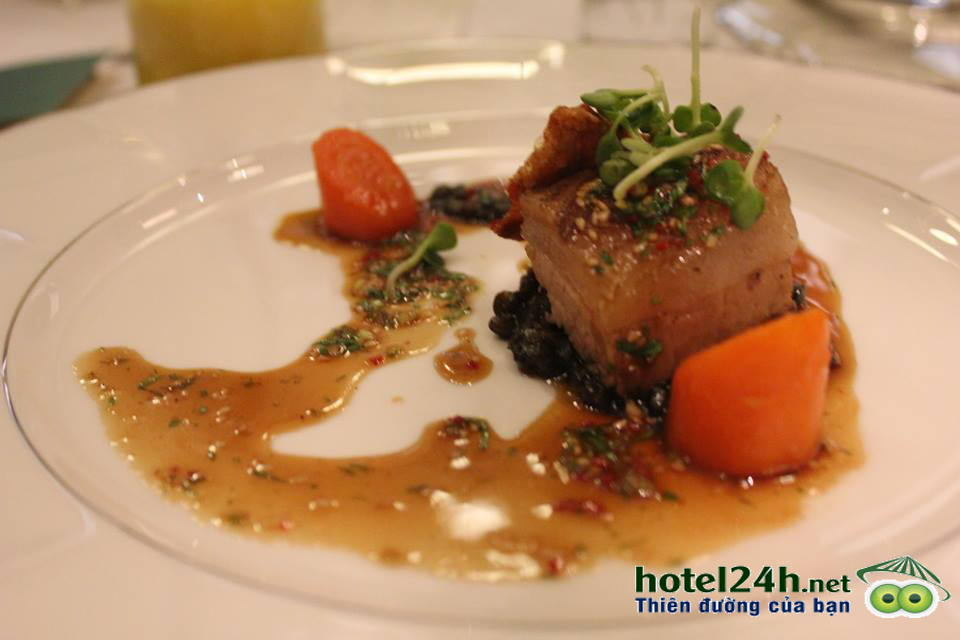 nha-hang-La-Maison-lot-top-4-nha-hang-dep-nhat-the-gioi-hotel24h-a3.png