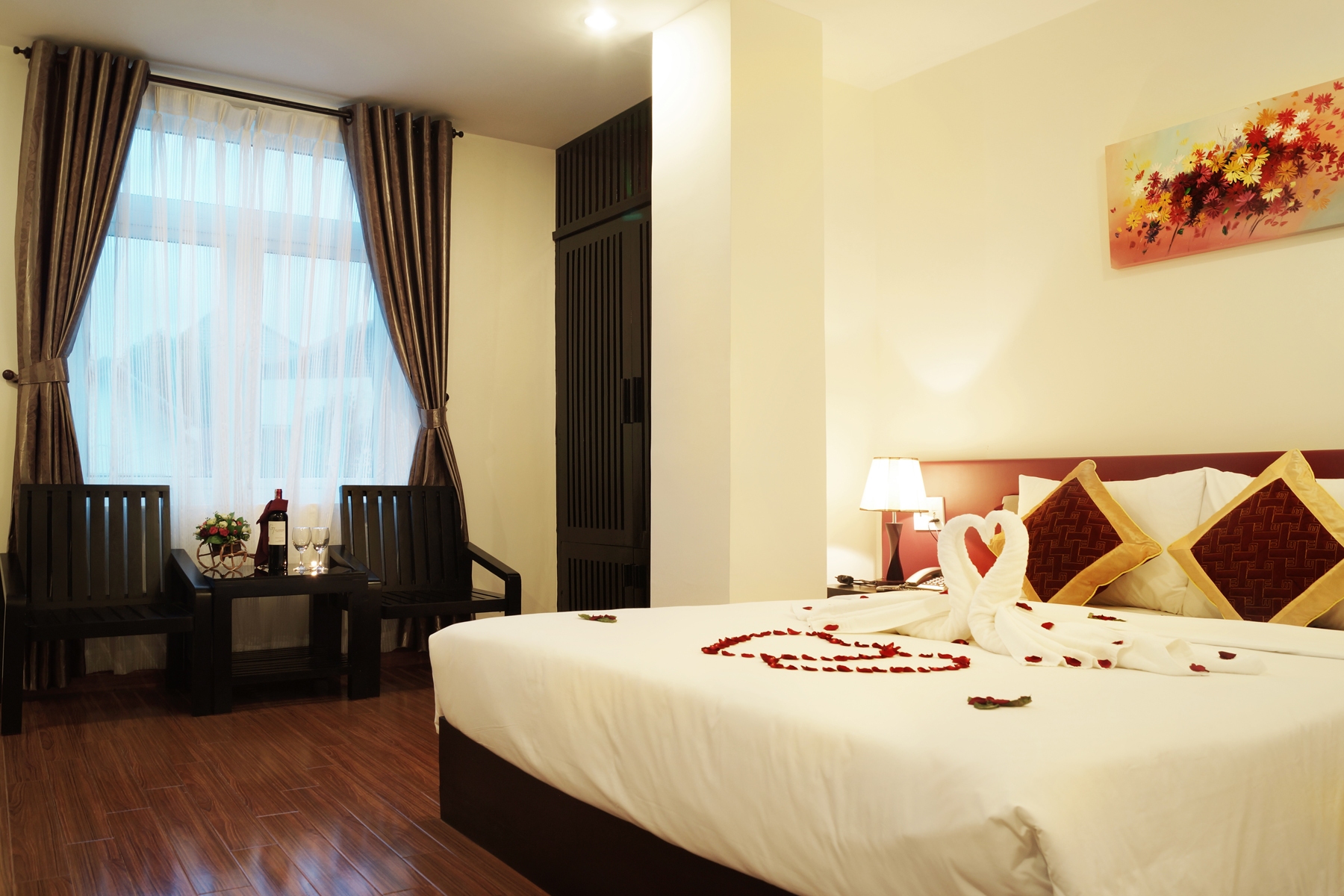 Phòng Superior - Hotel24h.net