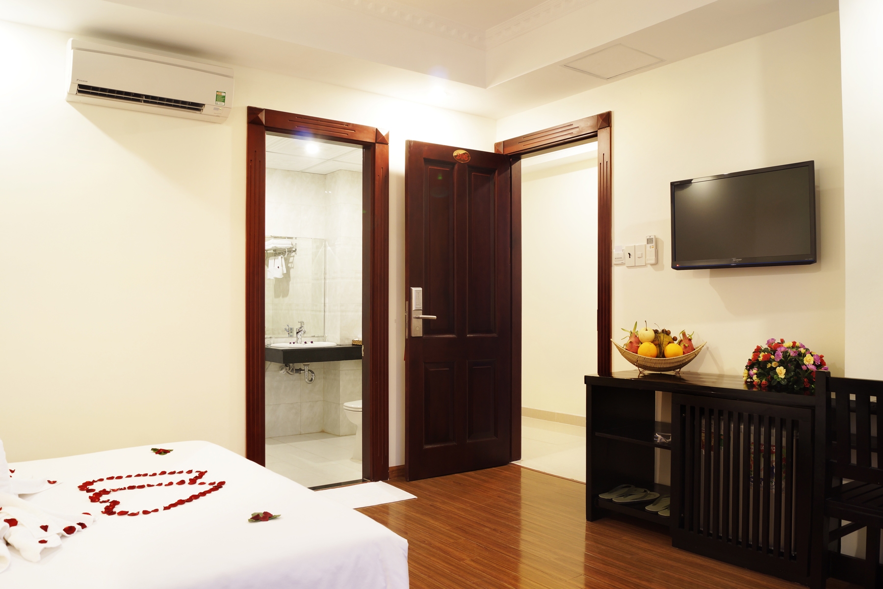 Phòng Superior - Hotel24h.net