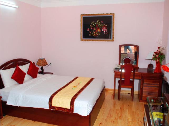 Phòng deluxe - Hotel24h.net