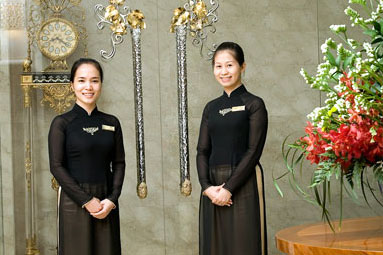 Lễ tân - Hotel24h.net
