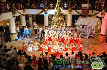 nhung-dia-diem-don-giang-sinh-tuyet-dep-tai-viet-nam-hotel24h-a6.jpg