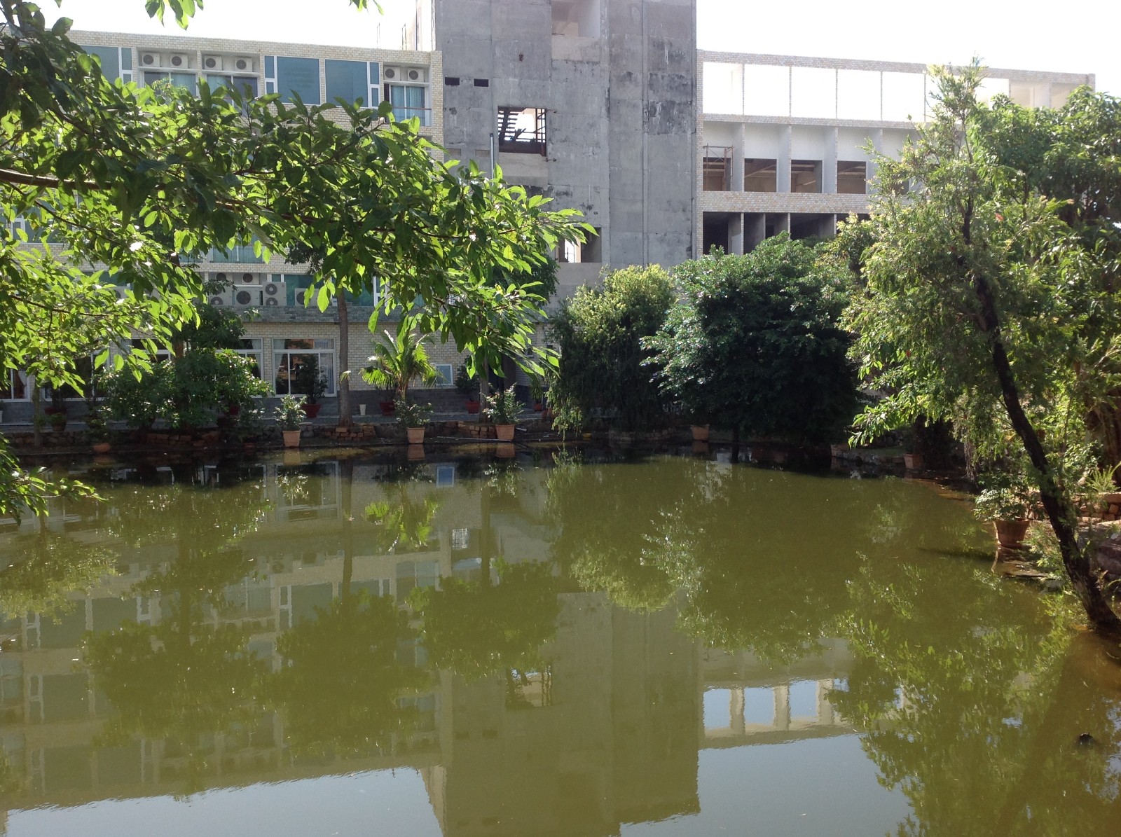 Cảnh quan - Hotel24h.net