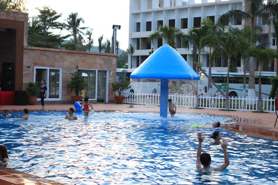 Hồ bơi - Hotel24h.net