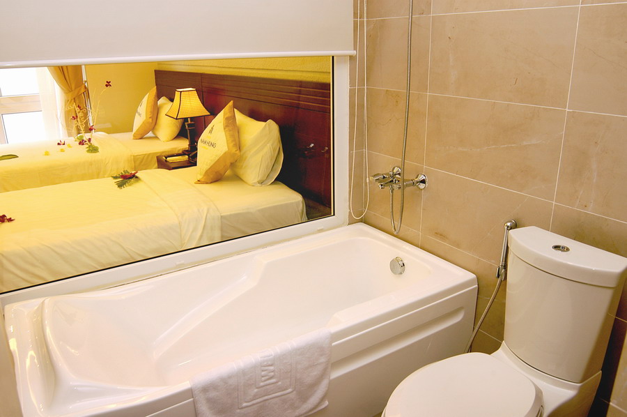Phòng deluxe - Hotel24h.net