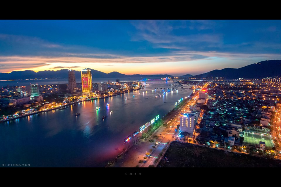 ngam-da-nang-tuyet-dep-ve-dem-hotel24h-a1.jpg