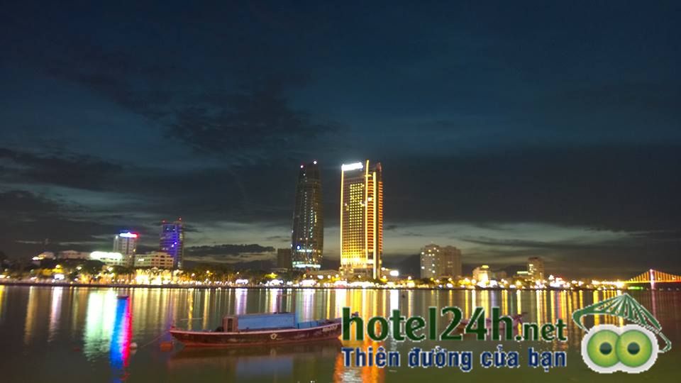 ngam-da-nang-tuyet-dep-ve-dem-hotel24h-a10.jpg