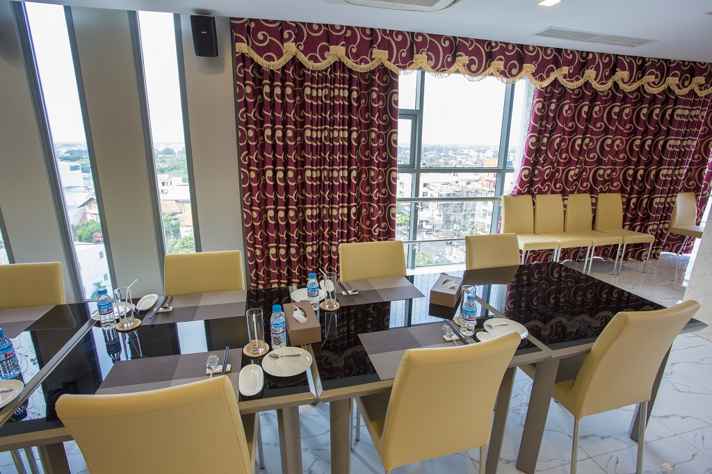 Nhà hàng - Hotel24h.net