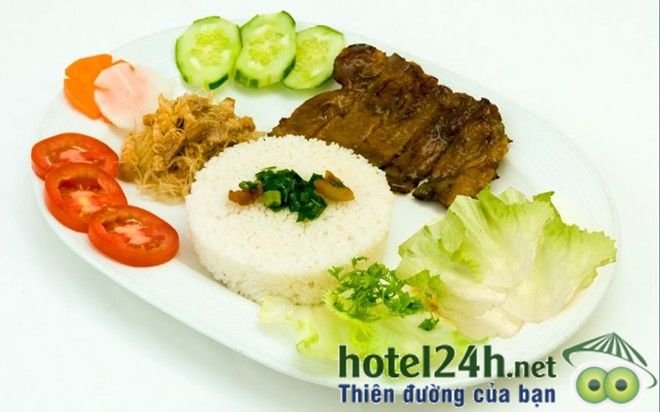 nhung-mon-an-viet-khien-khach-Tay-me-man-hotel24h-a2.jpg