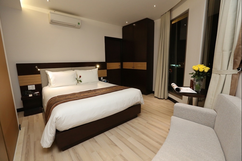 Phòng deluxe - Hotel24h.net