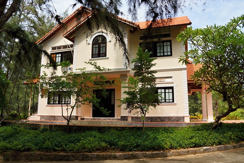 Phòng deluxe - Hotel24h.net