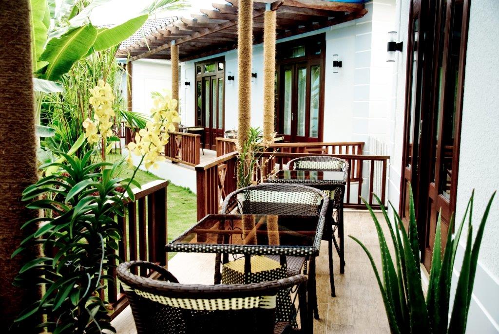 Phòng deluxe - Hotel24h.net