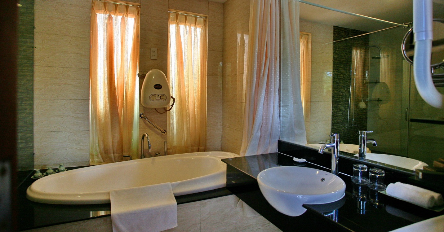 Phòng Luxury - Hotel24h.net