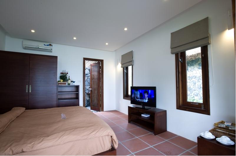 resort-cat-ba-beach-sea-front-bungalow-2-hotel24h.jpg
