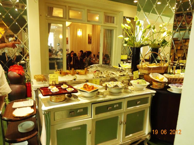 Nhà hàng - Hotel24h.net