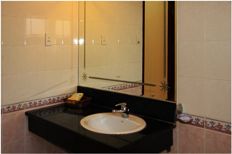 Phòng tắm - Hotel24h.net