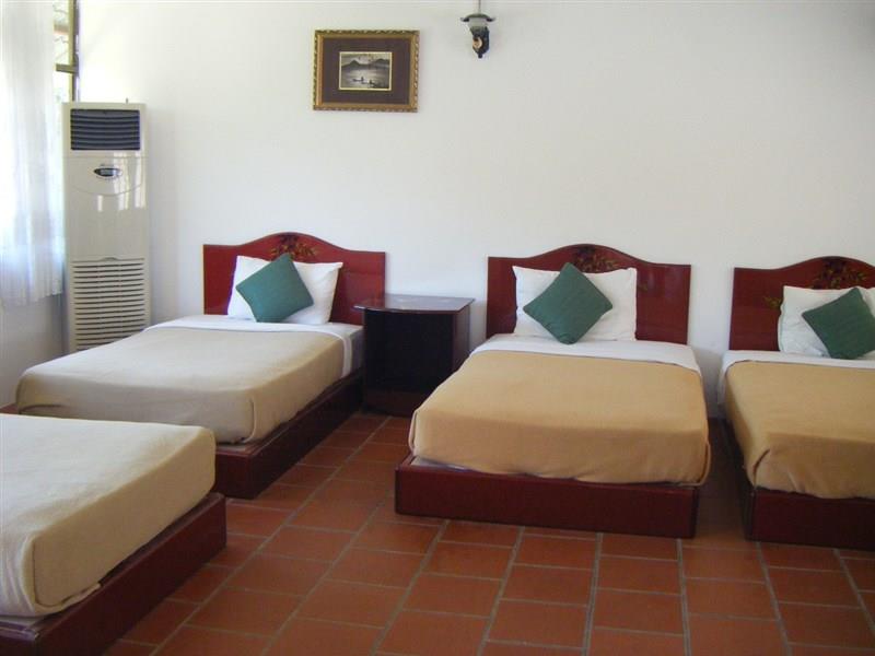 Phòng deluxe - Hotel24h.net