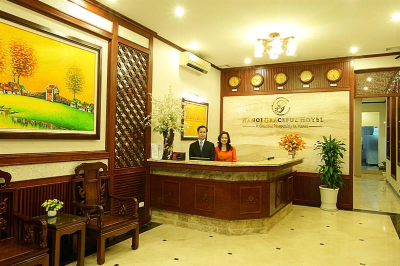 Lễ tân - Hotel24h.net
