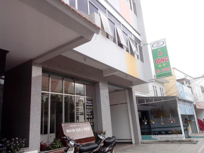 Đặt phòng khách sạn