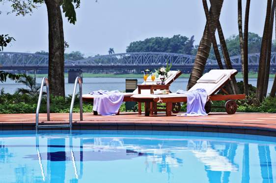 Hồ bơi - Hotel24h.net