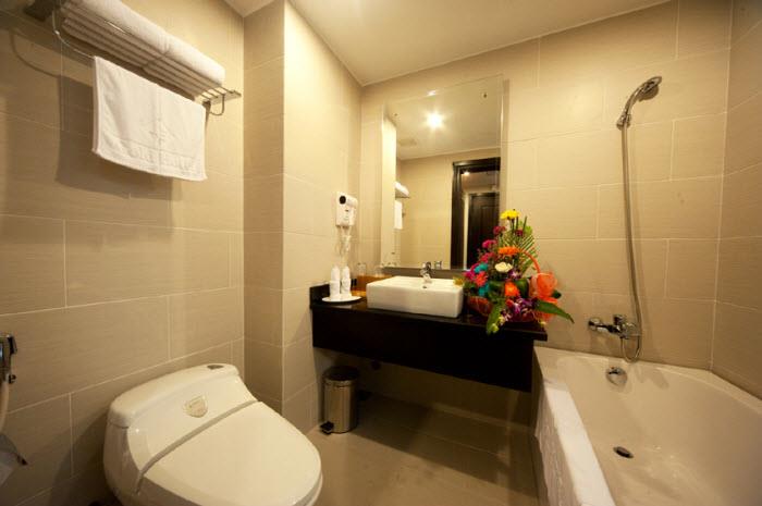 Phòng tắm - Hotel24h.net